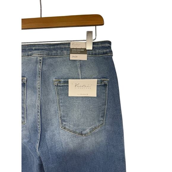 KanCan Signature Ultra High Rise Extreme Flare Jeans Medium Wash Womens 29X34 - Picture 7 of 11